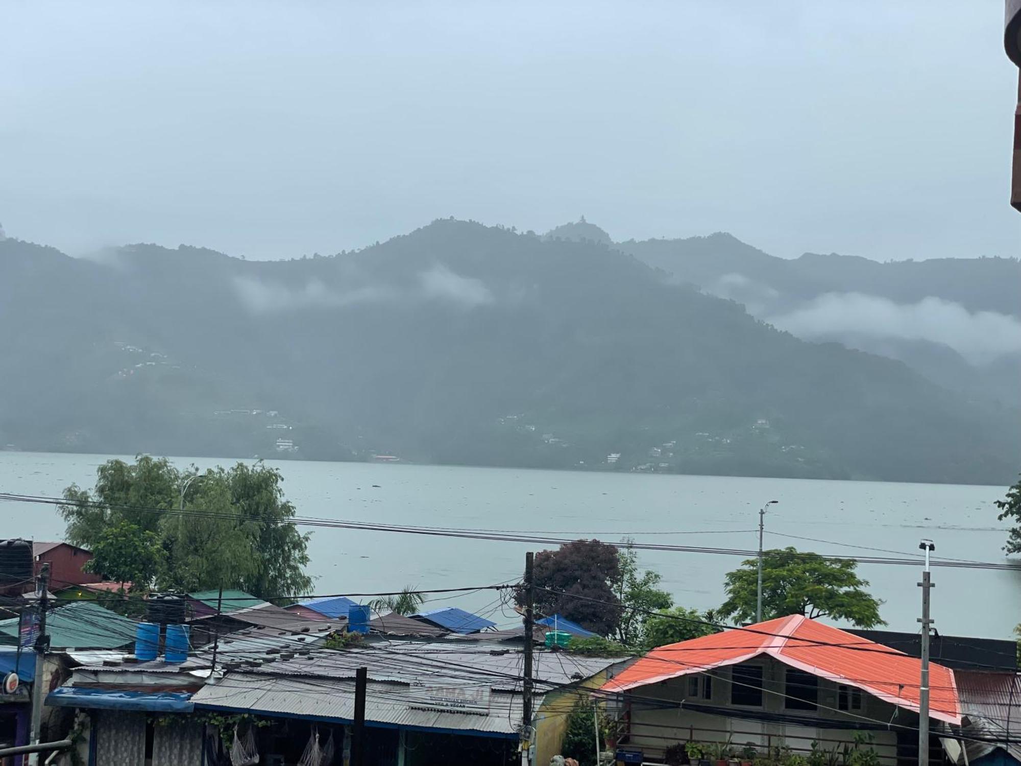 Yuriko Guest House Pokhara Exterior photo